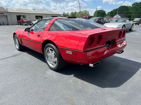 Used 1989 Chevrolet Corvette Coupe RWD image 6