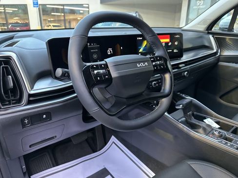 New 2026 Kia Sorento S AWD/4WD image 31