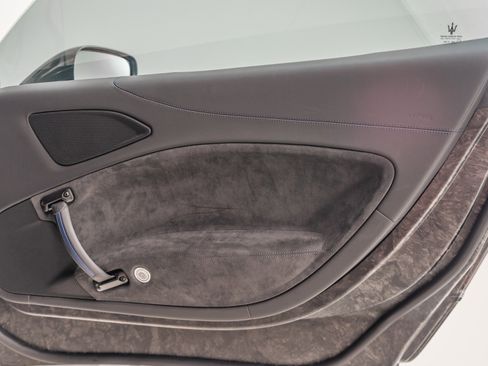 Used 2022 Maserati MC20 Coupe image 39