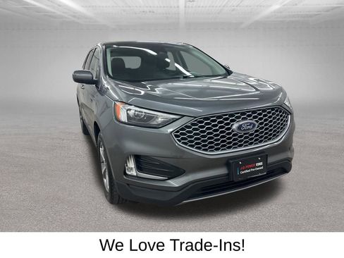 Used 2023 Ford Edge SEL w/ Convenience Package AWD/4WD image 3