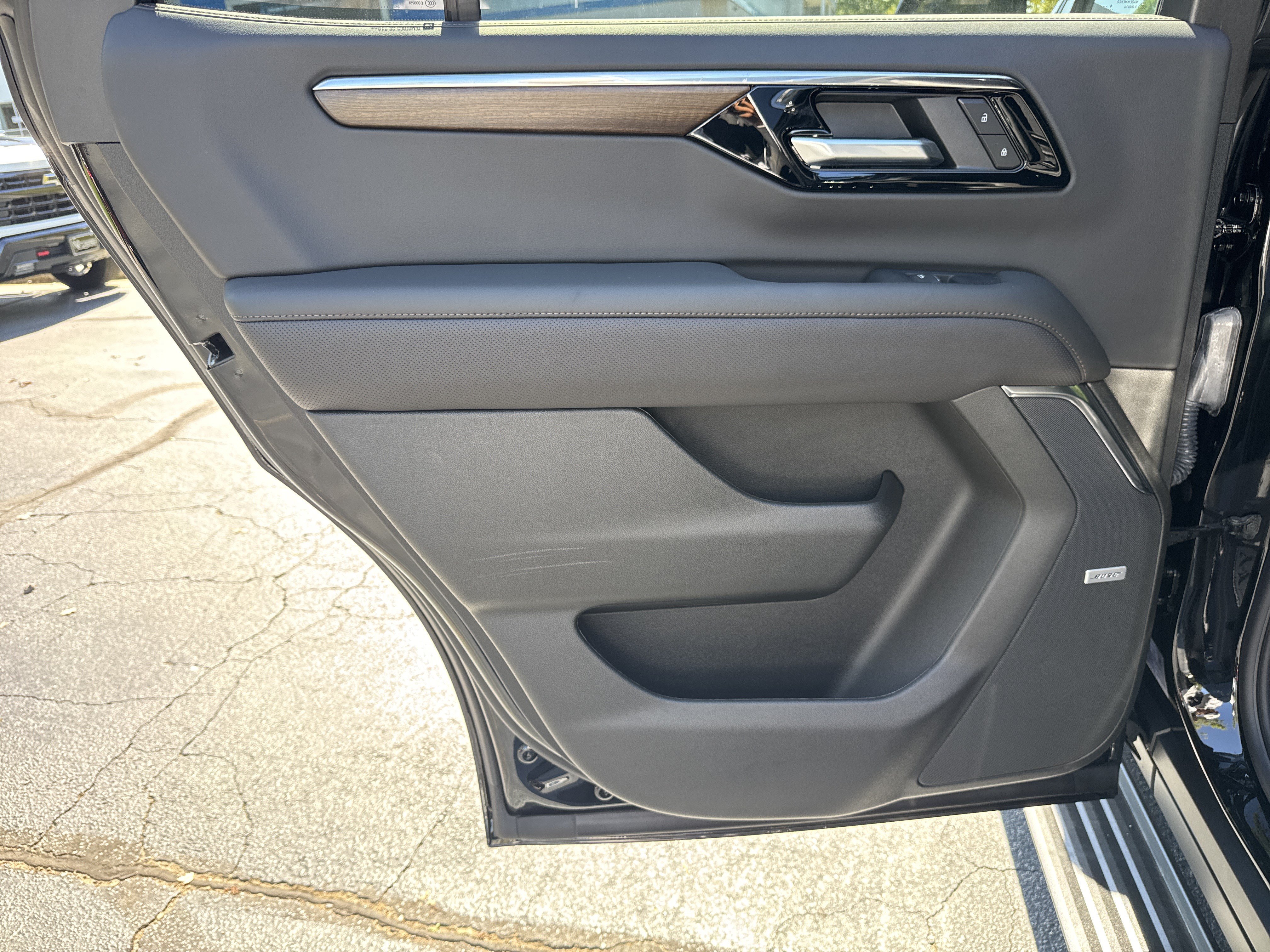 New 2026 Chevrolet Tahoe High Country AWD/4WD image 24