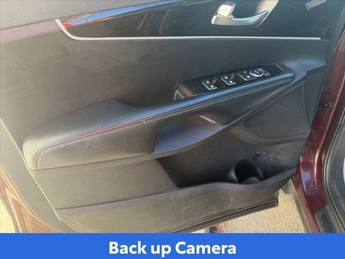 Used 2019 Kia Sorento AWD image 11