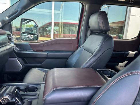 Used 2021 Ford F150 Lariat w/ Equipment Group 502A High AWD/4WD image 11