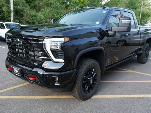 New 2025 Chevrolet Silverado 2500 LTZ w/ LTZ Plus Package image 4