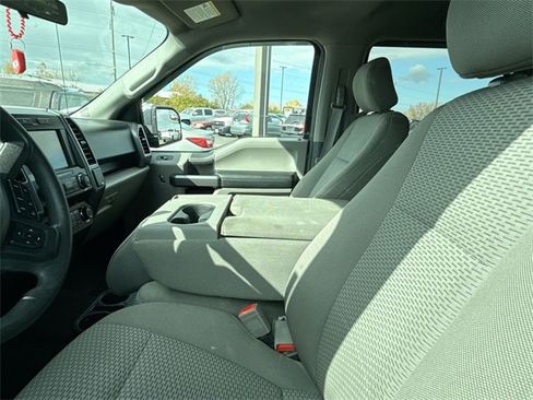 Used 2019 Ford F150 XLT image 10