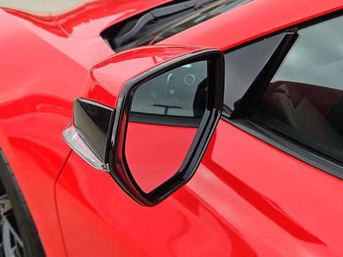 Used 2021 Chevrolet Corvette Stingray Coupe w/ 1LT RWD image 19