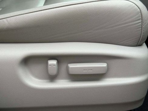 Used 2020 Honda Pilot EX-L image 9