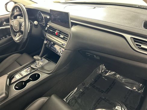 Used 2026 Genesis G70 2.5T RWD image 27