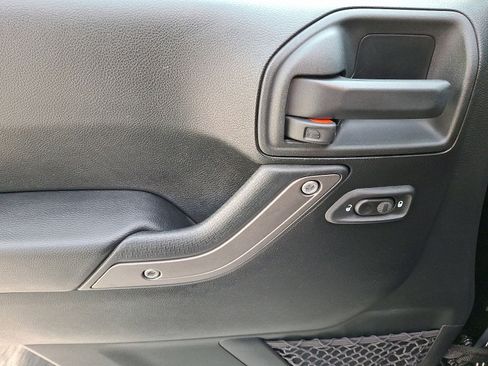 Used 2016 Jeep Wrangler Unlimited Sport w/ Quick Order Package 23S image 15