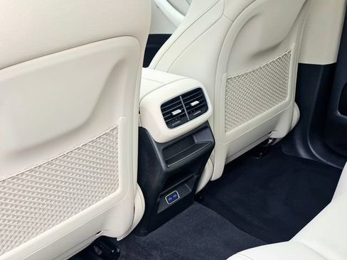 New 2026 Mercedes-Benz GLE 450 4MATIC image 25