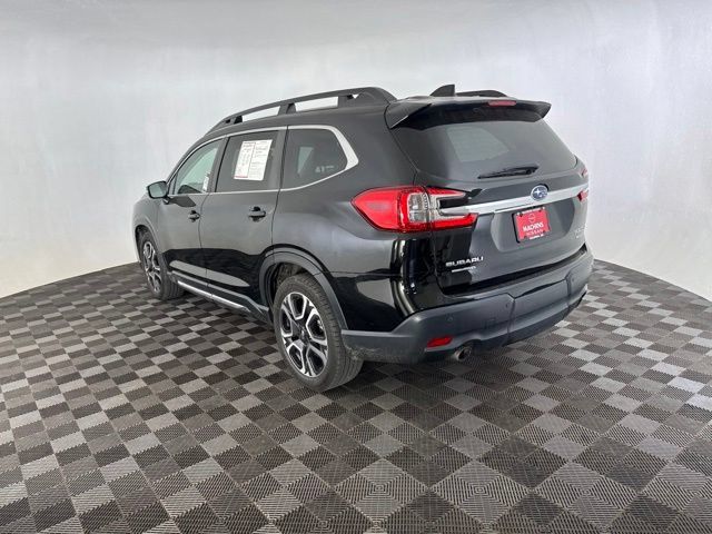 Used 2023 Subaru Ascent Limited AWD/4WD image 7