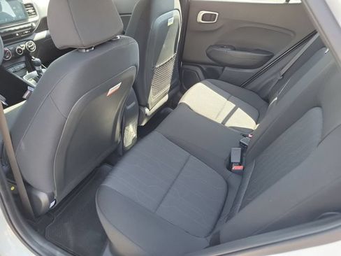 New 2026 Hyundai Venue SE FWD image 21
