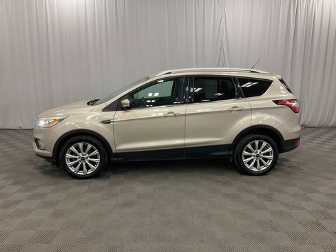 Used 2017 Ford Escape Titanium image 8