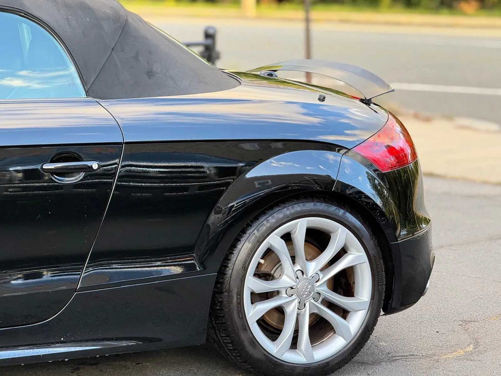 Used 2009 Audi TTS 2.0T Roadster AWD/4WD image 3