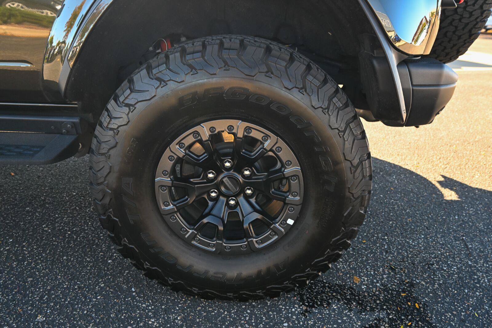 Used 2024 Ford Bronco Raptor w/ Interior Carbon Fiber Pack 6 AWD/4WD image 13