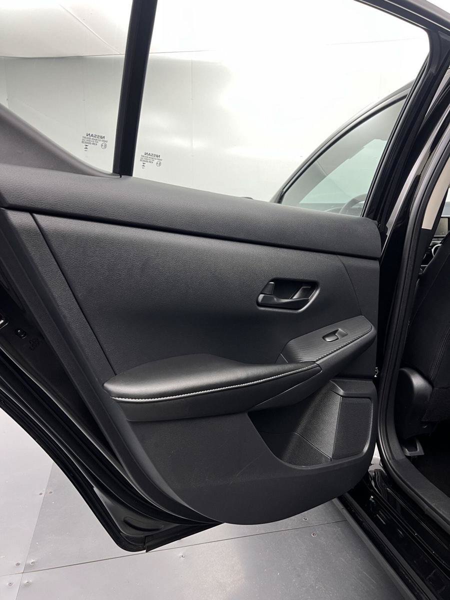Used 2024 Nissan Sentra S FWD image 32