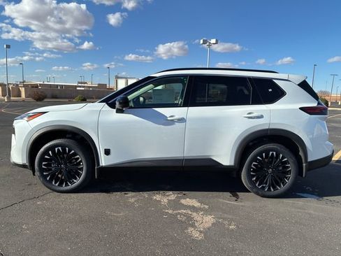 New 2026 Nissan Rogue Dark Armor FWD image 3