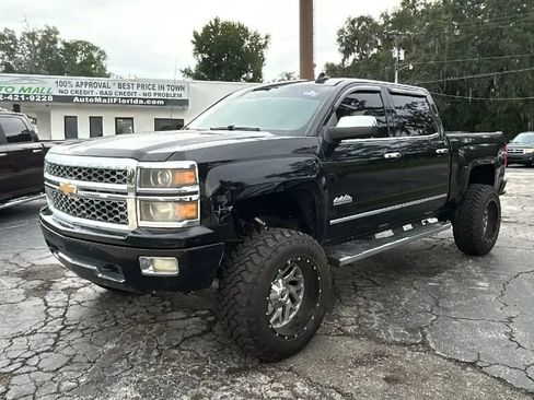 Used 2015 Chevrolet Silverado 1500 High Country w/ High Country Premium Package RWD image 10