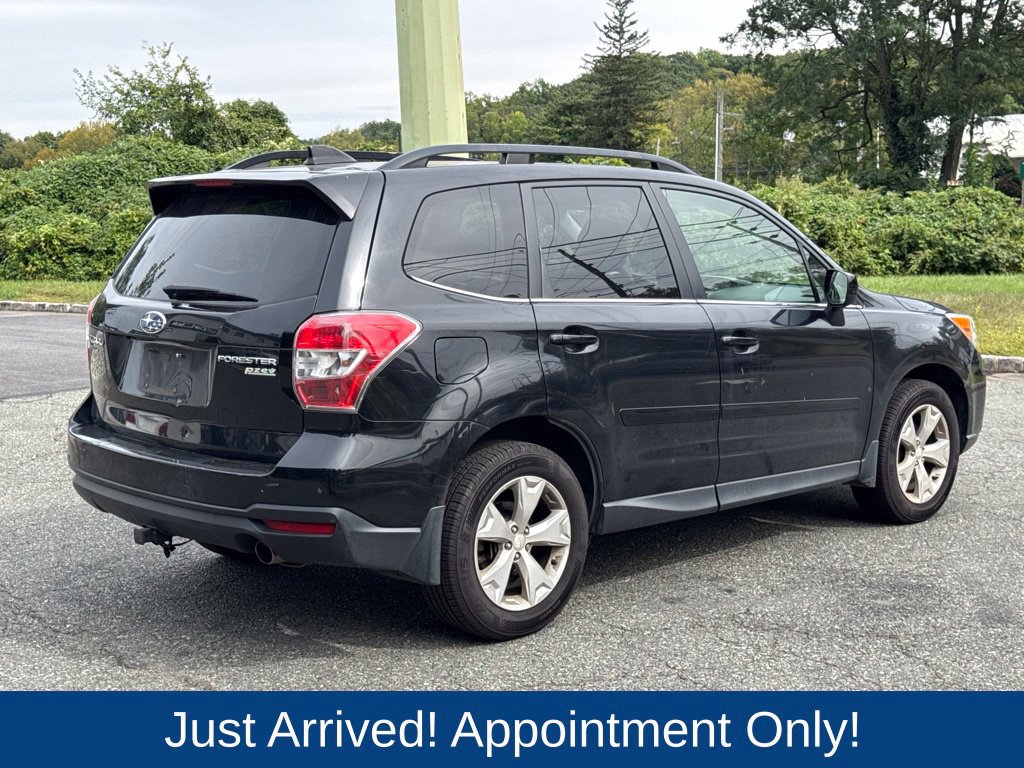 Used 2016 Subaru Forester 2.5i Limited AWD/4WD image 7