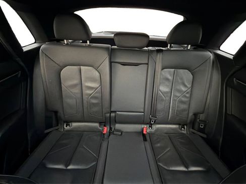 Used 2023 Audi Q3 2.0T Premium image 14