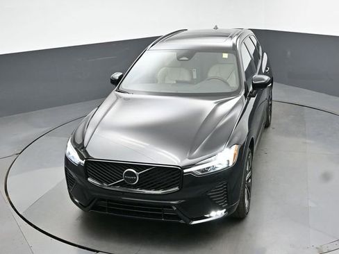 New 2026 Volvo XC60 B5 Plus w/ Protection Package Premier AWD/4WD image 46