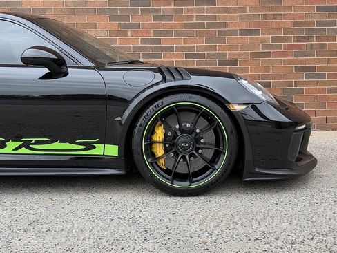 Used 2019 Porsche 911 GT3 RS image 11
