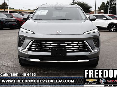 New 2025 Buick Envision Preferred image 2