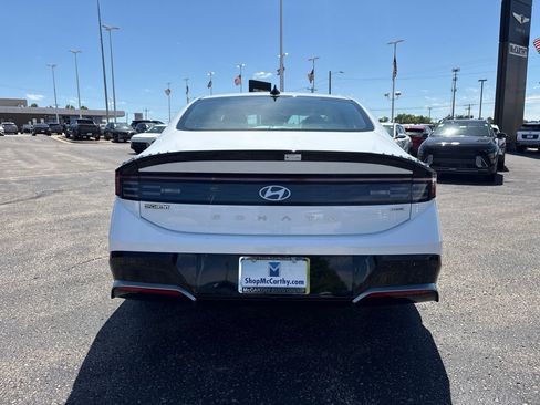 Certified 2025 Hyundai Sonata SEL FWD image 8