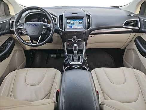 Used 2016 Ford Edge Titanium w/ Technology Package image 9