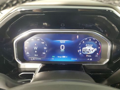 New 2026 Chevrolet Silverado 2500 ZR2 AWD/4WD image 30