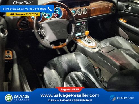 Used 2004 Jaguar XK8 Convertible RWD image 11