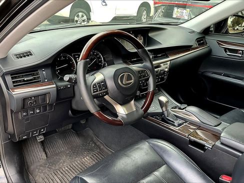 Used 2017 Lexus ES 350 image 17