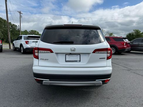 Used 2020 Honda Pilot Touring image 5