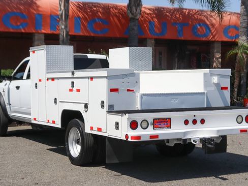 Used 2019 RAM 4500 Tradesman w/ Max Tow Package RWD image 7