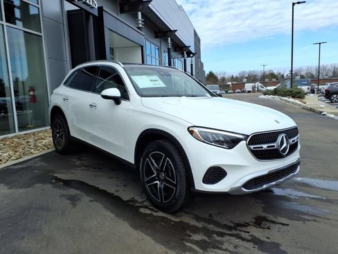 Certified 2026 Mercedes-Benz GLC 300 4MATIC image 8