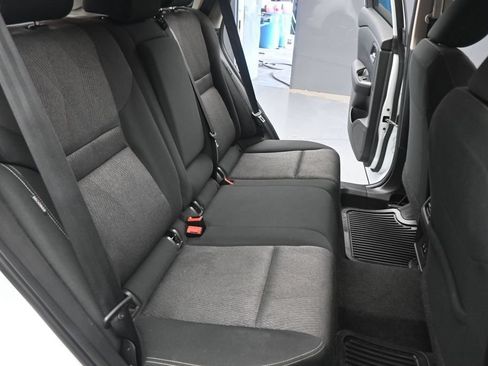Used 2024 Nissan Rogue SV FWD image 19
