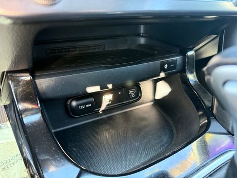 Used 2024 Kia Seltos EX image 26