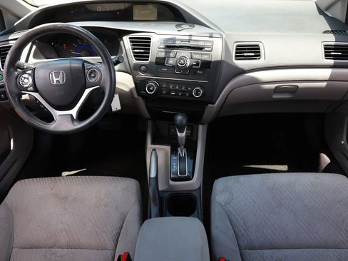 Used 2014 Honda Civic LX image 2