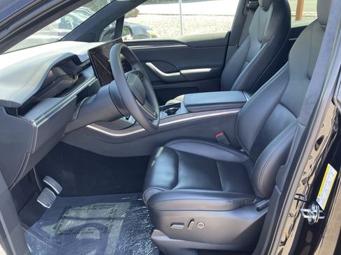 Used 2023 Tesla Model X AWD/4WD image 11