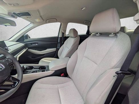 Used 2025 Honda Accord LX image 10