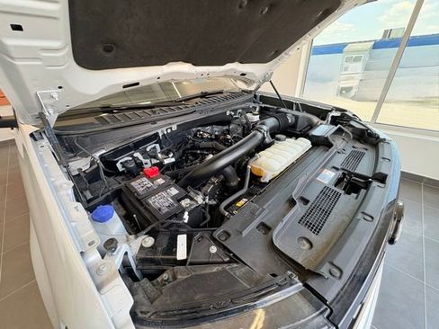 Used 2025 Ford Expedition Platinum AWD/4WD image 35
