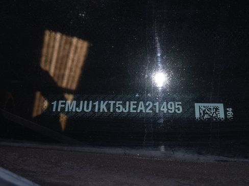 Used 2018 Ford Expedition Limited w/ Equipment Group 302A image 33