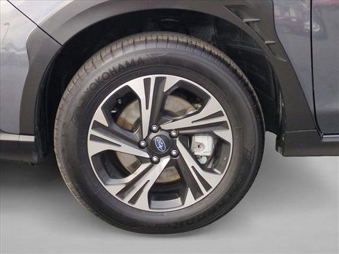 Certified 2025 Subaru Crosstrek 2.0i Premium w/ Crosstrek Mirror Package image 22