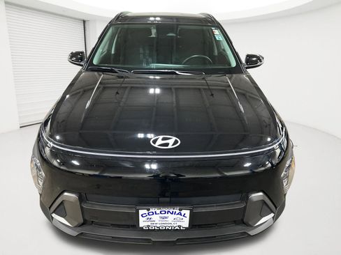 Certified 2024 Hyundai Kona SEL w/ Convenience Package FWD image 22