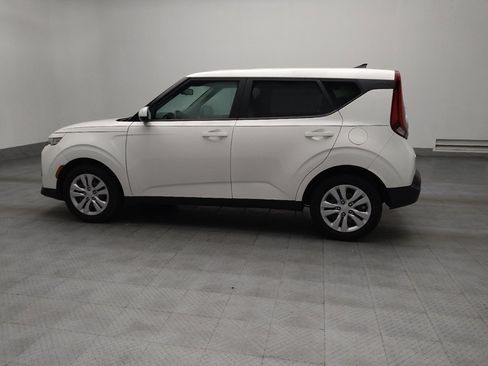 Used 2022 Kia Soul LX FWD image 3
