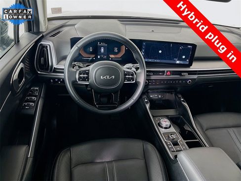 Certified 2025 Kia Sorento EX image 23