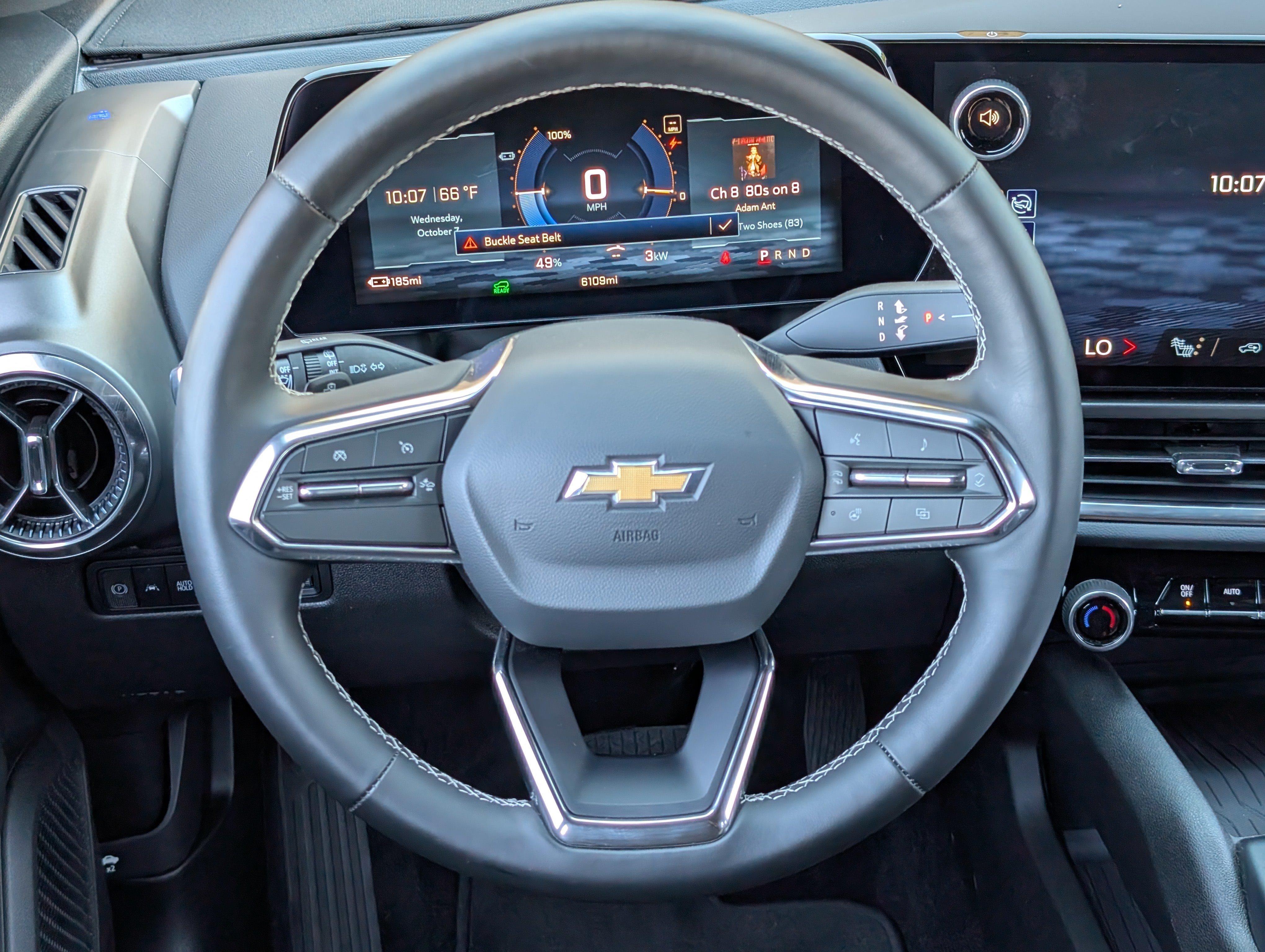 Used 2025 Chevrolet Equinox EV LT w/ Comfort Package FWD image 23