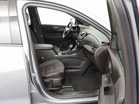 Used 2023 Chevrolet Equinox RS image 20