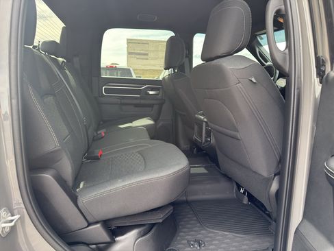 New 2026 RAM 2500 Big Horn AWD/4WD image 13