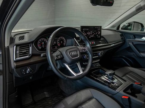 Used 2023 Audi Q5 2.0T Premium Plus w/ Premium Plus Package AWD/4WD image 16